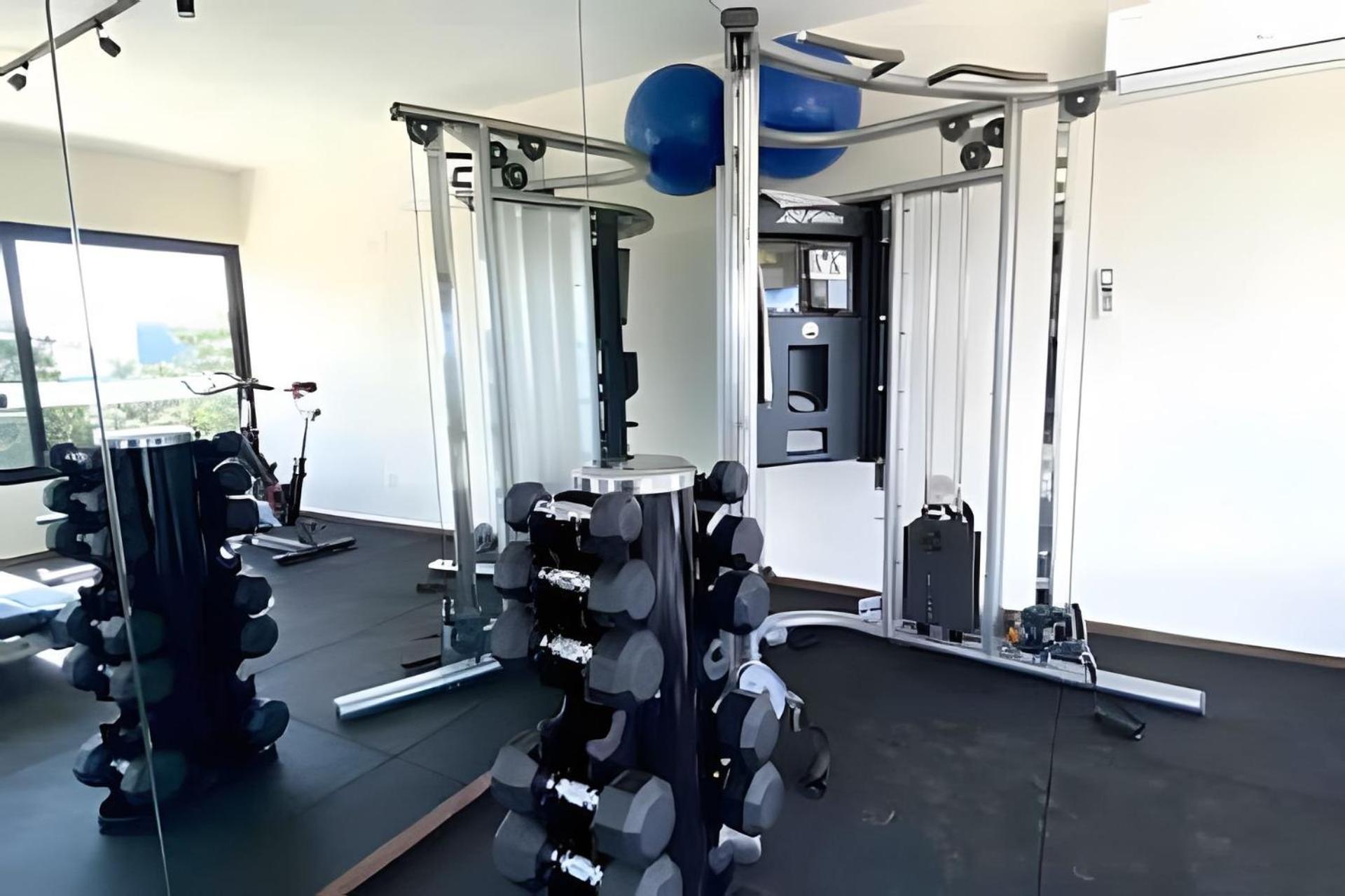 Suit Next To The Common Top Roof Exclusive Building Kingsize Bed 2 Super Pools, Gym, Grill Тулум Екстер'єр фото