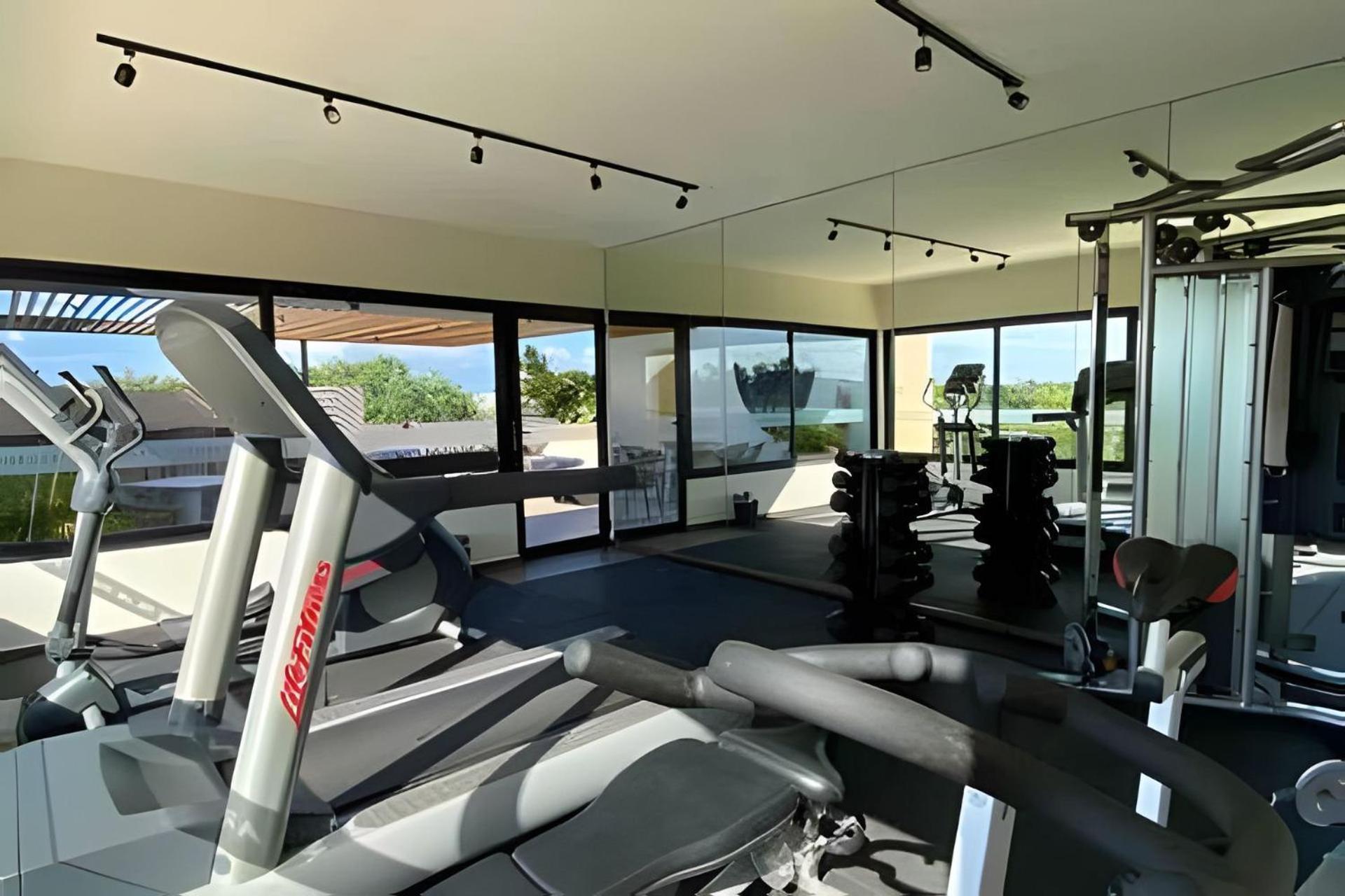 Suit Next To The Common Top Roof Exclusive Building Kingsize Bed 2 Super Pools, Gym, Grill Тулум Екстер'єр фото