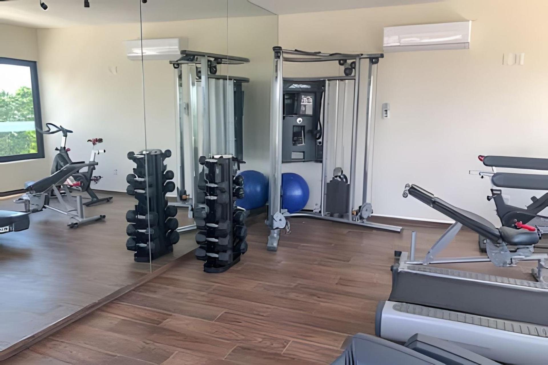 Suit Next To The Common Top Roof Exclusive Building Kingsize Bed 2 Super Pools, Gym, Grill Тулум Екстер'єр фото