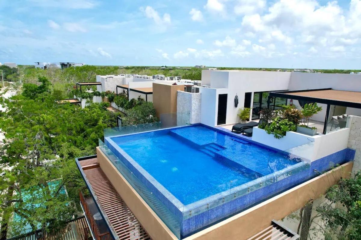 Suit Next To The Common Top Roof Exclusive Building Kingsize Bed 2 Super Pools, Gym, Grill Тулум Екстер'єр фото