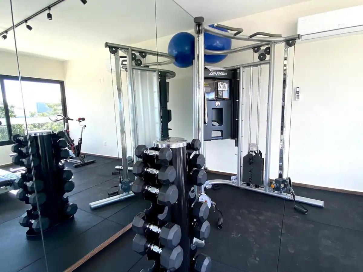 Suit Next To The Common Top Roof Exclusive Building Kingsize Bed 2 Super Pools, Gym, Grill Тулум Екстер'єр фото